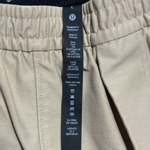 Men’s lululemon utiltech pants
New